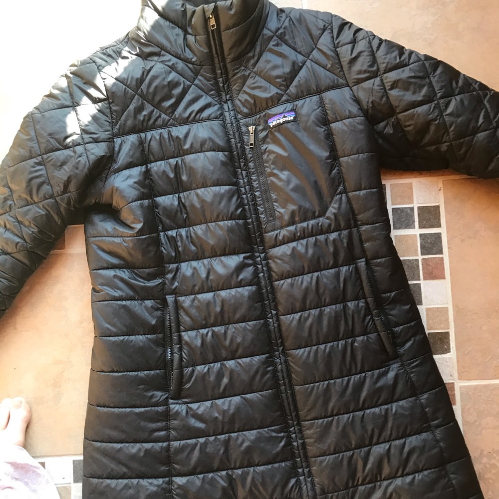 Patagonia Women’s radalie parka medium